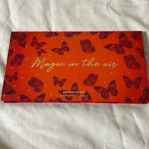 Kara Beauty Magic in the Air Palette